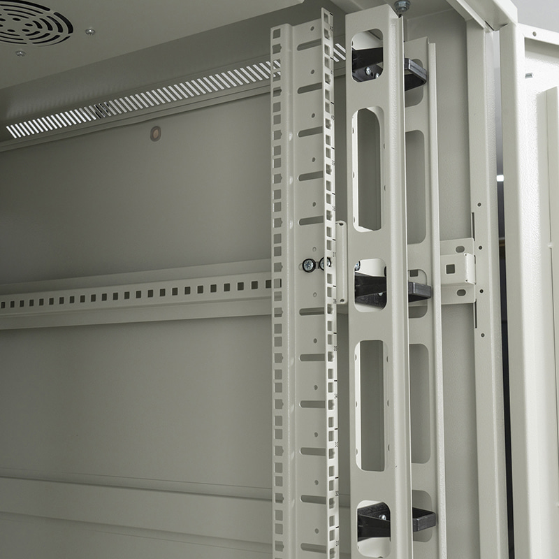 Server-Rack-Schrank vorne perforierte Einzeltür/Rückseite perforierte Doppeltür 18U-42U grau